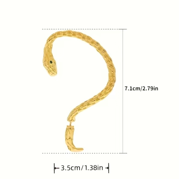 SILVER WRAPPED STYLE SNAKE 🐍 EARRING. 1 LEFT - Picture 4 of 4